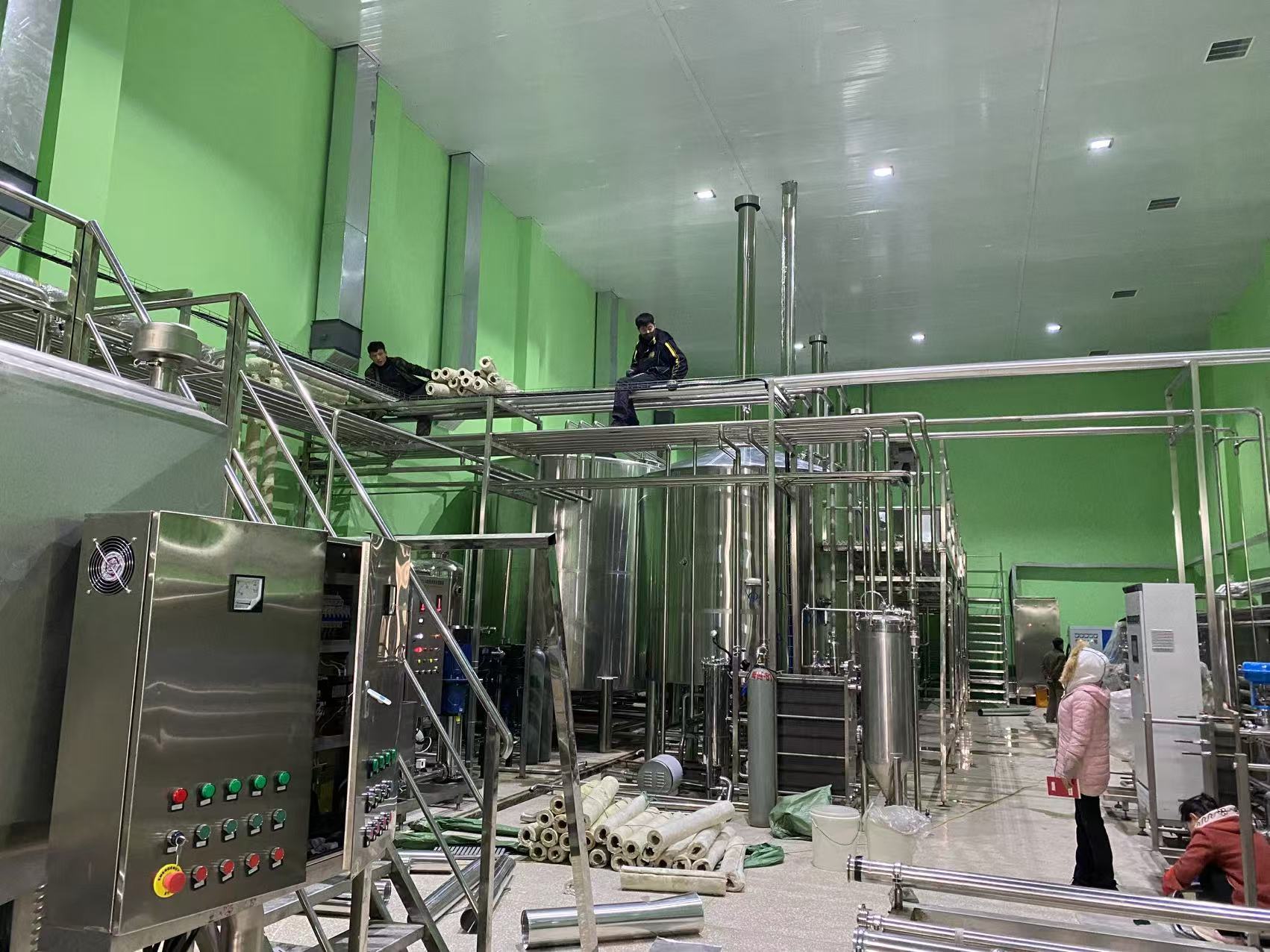 秀屿精酿啤酒设备厂—精酿啤酒设备制造:传承工艺与创新科技的交融